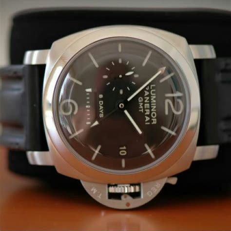 panerai pam 537|pam 233 dot dial.